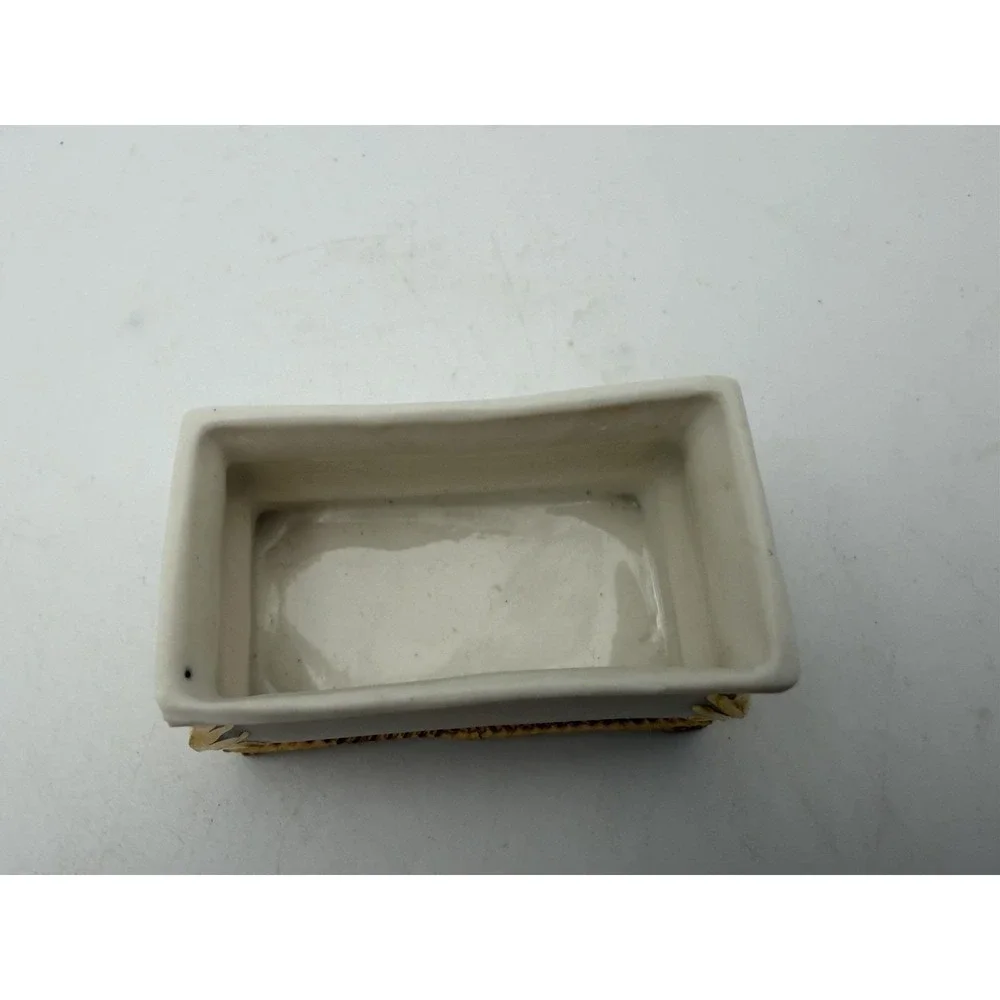 Vintage Miniature Porcelain Trinket Box White Gold Gilt Footed Casket 2.25
